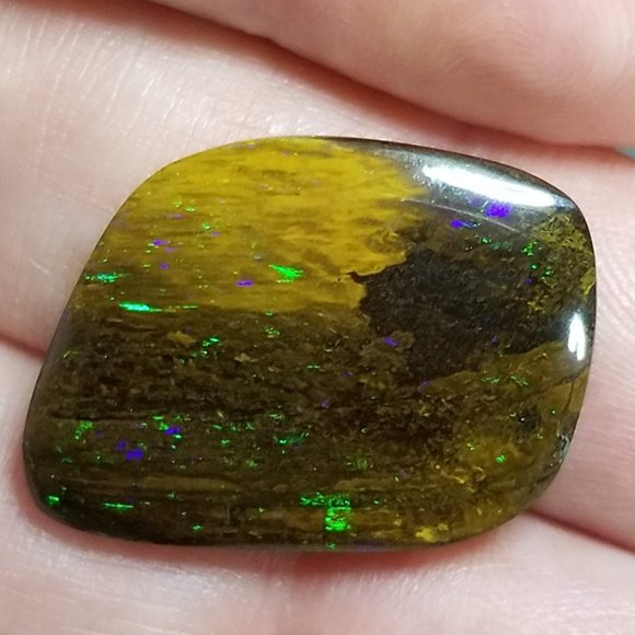 Stellar Australian Koroit Opal * 25.41 x 19.06 x 4.61mm * flashy boulder opal - Picture 17 of 17
